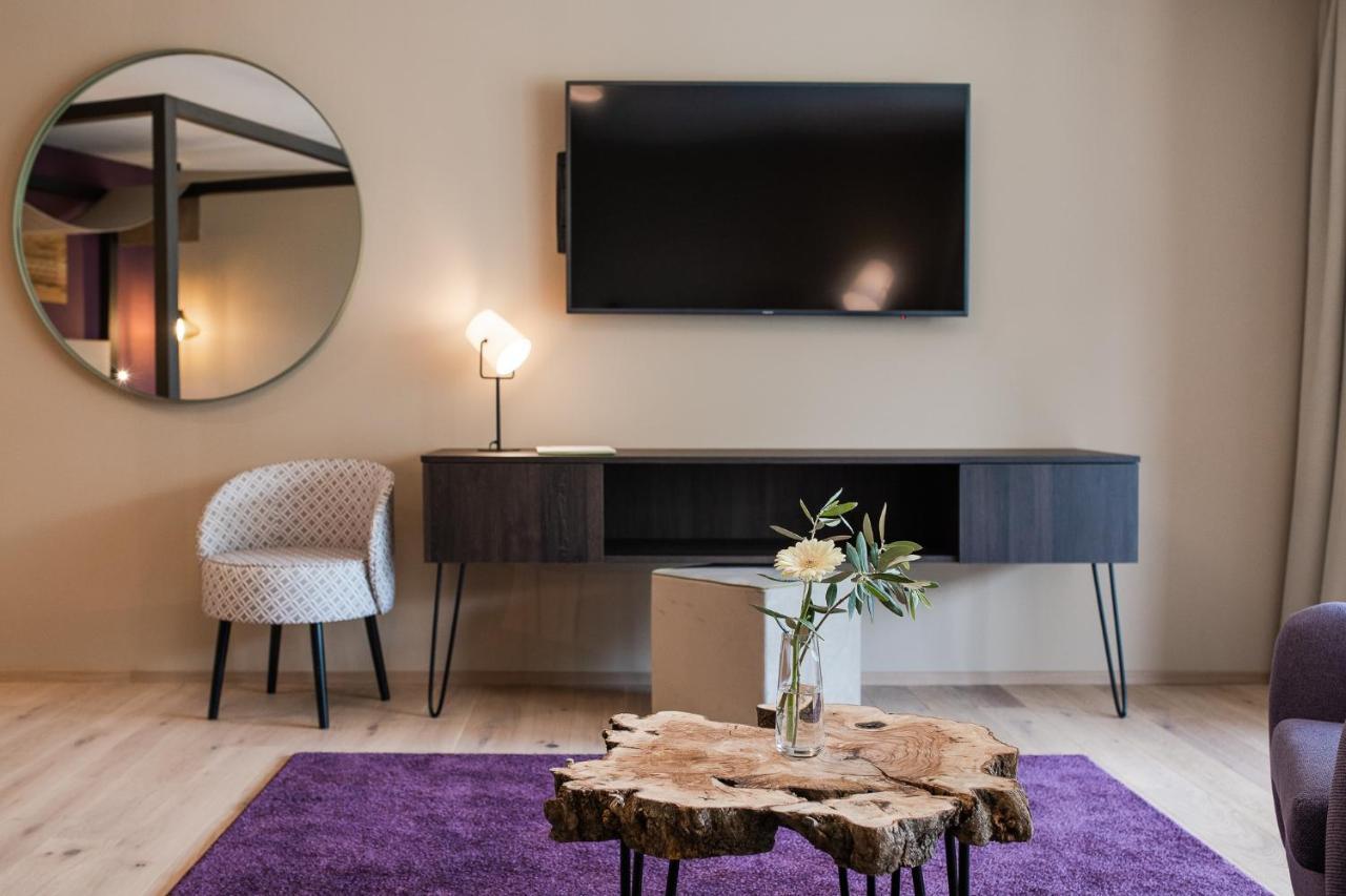 Oliven- & Genusshotel Hirzer Schenna Luaran gambar