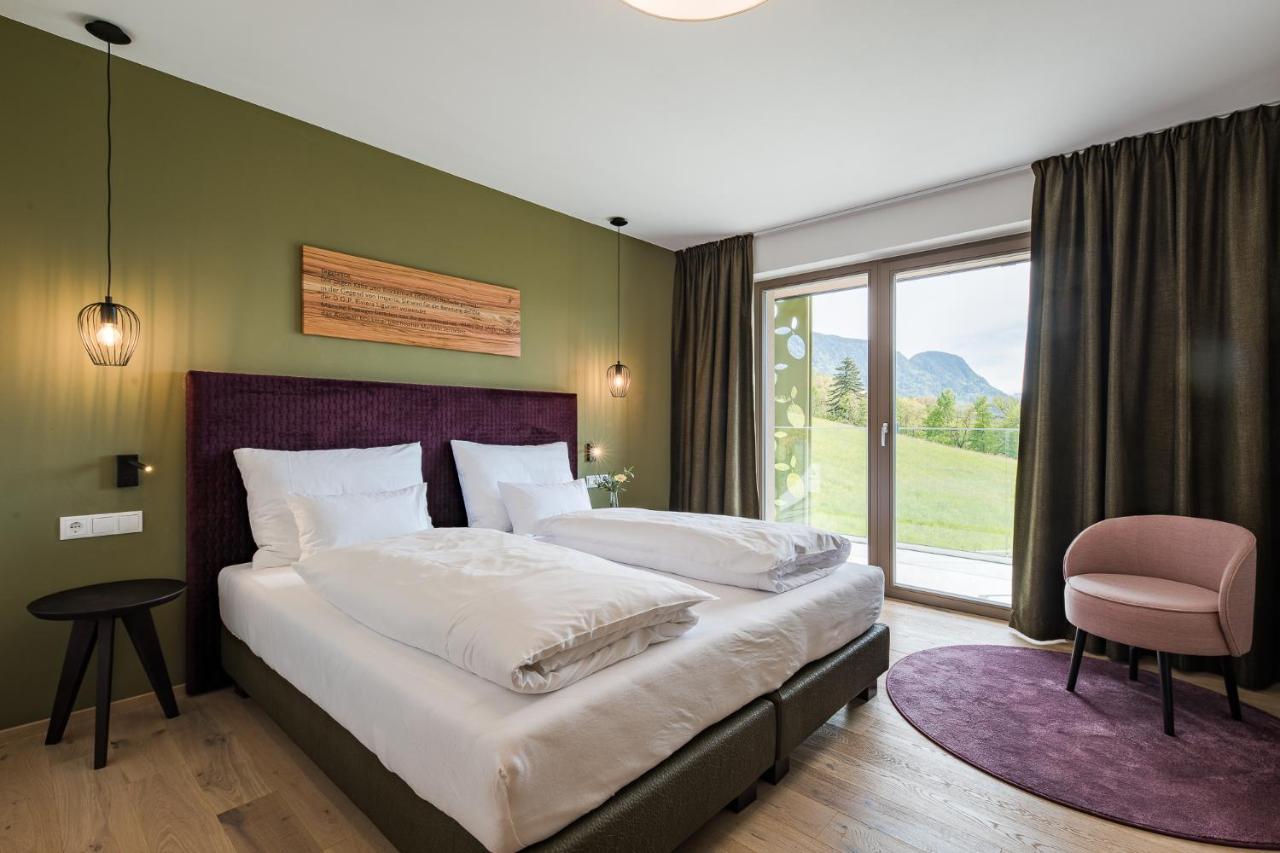 Oliven- & Genusshotel Hirzer Schenna Bilik gambar