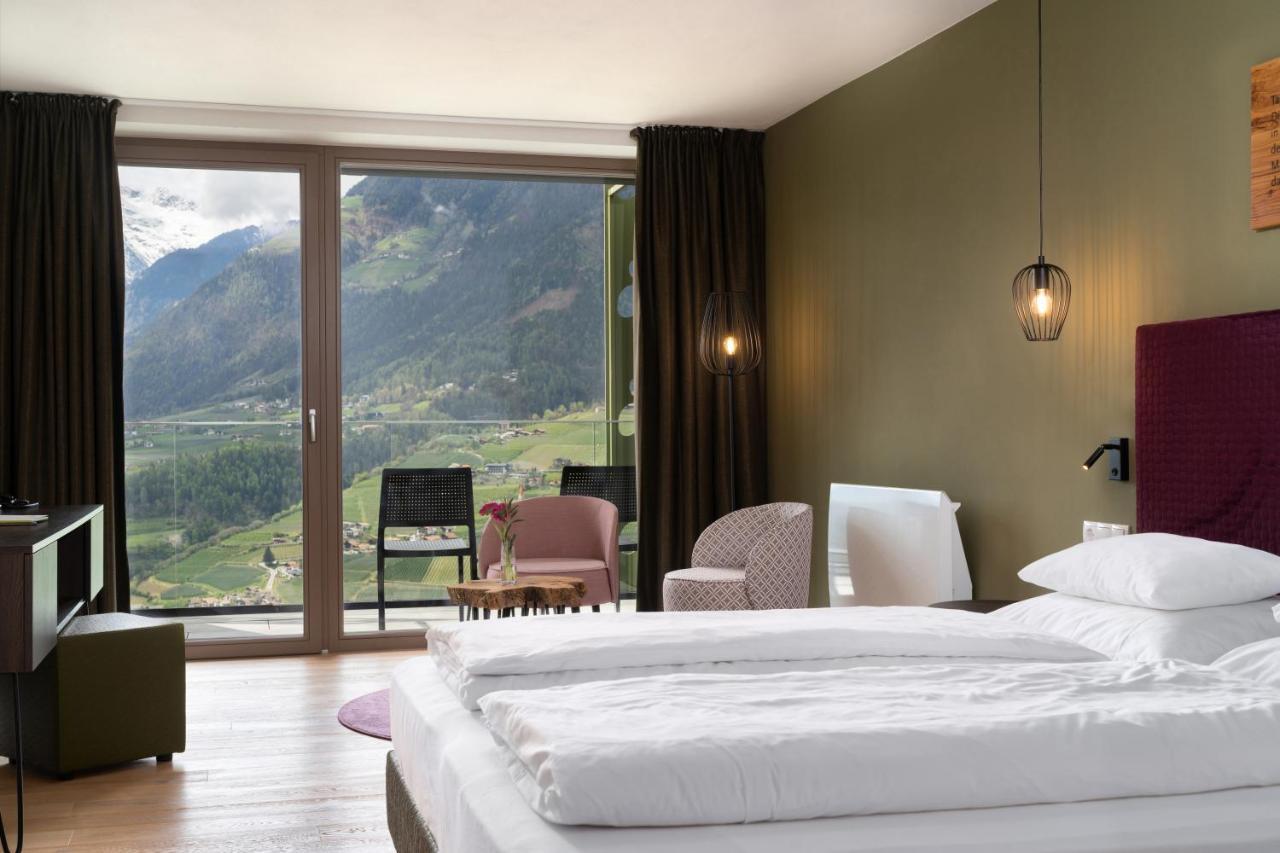 Oliven- & Genusshotel Hirzer Schenna Luaran gambar